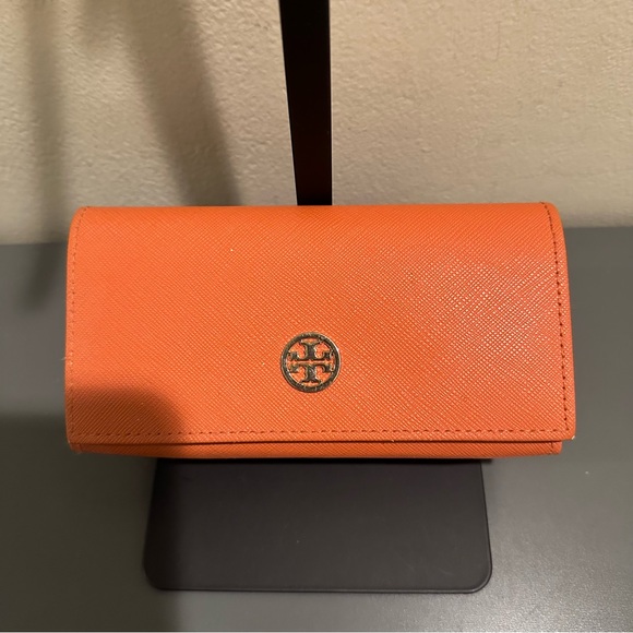 Tory Burch Handbags - Tory Burch orange saffiano leather magnetic snap sunglasses case